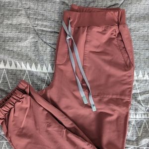 Figs women's scrub pants Medium - Dusty Rose